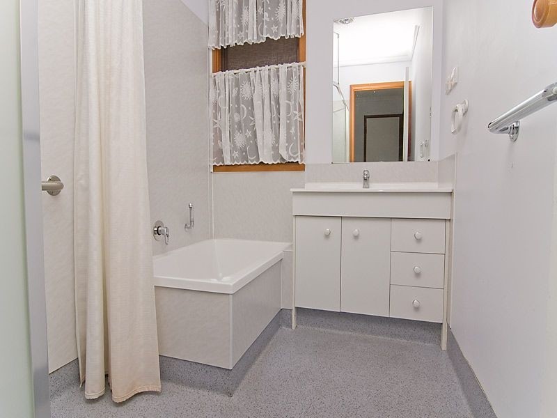 7 Canary Court, Mill Park VIC 3082