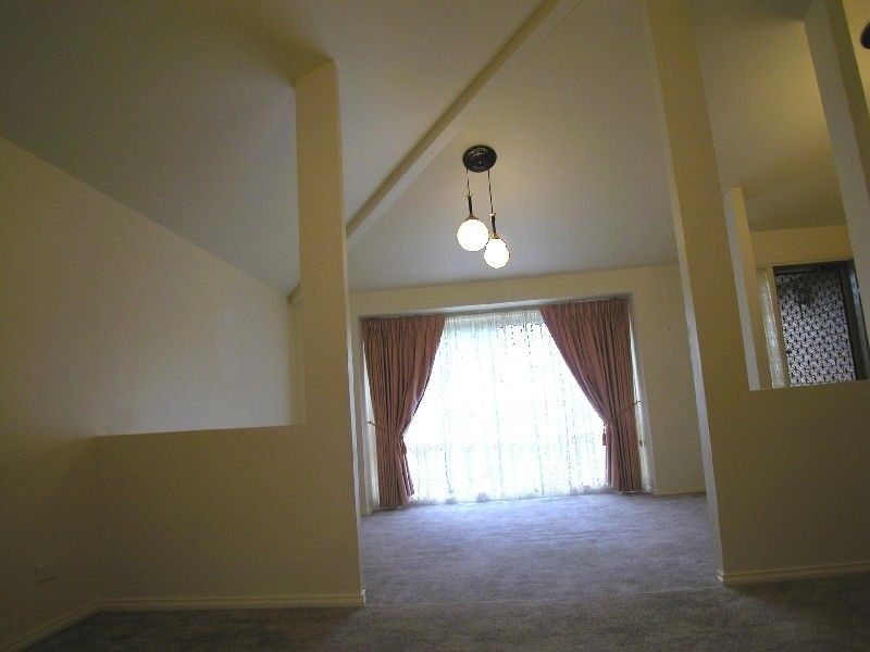 47 Allwyn Crescent, Mill Park VIC 3082