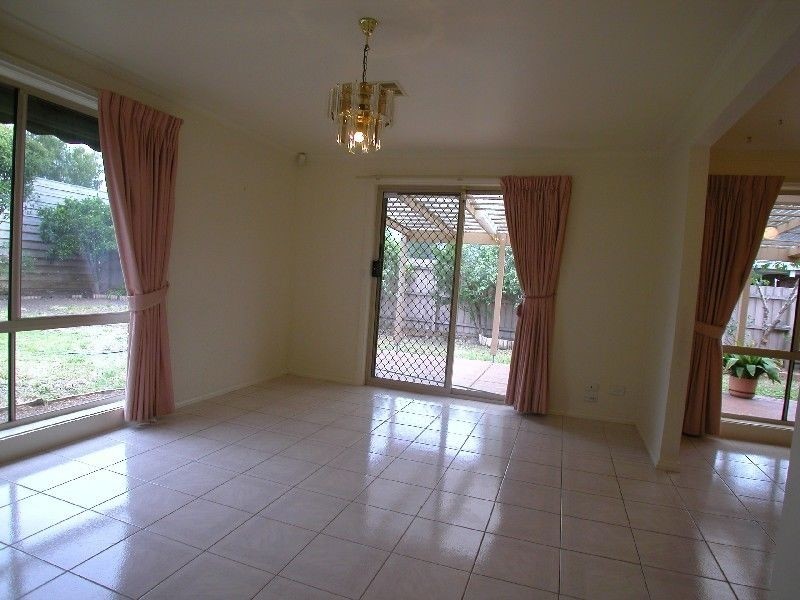 47 Allwyn Crescent, Mill Park VIC 3082