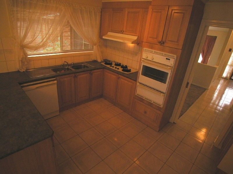 47 Allwyn Crescent, Mill Park VIC 3082