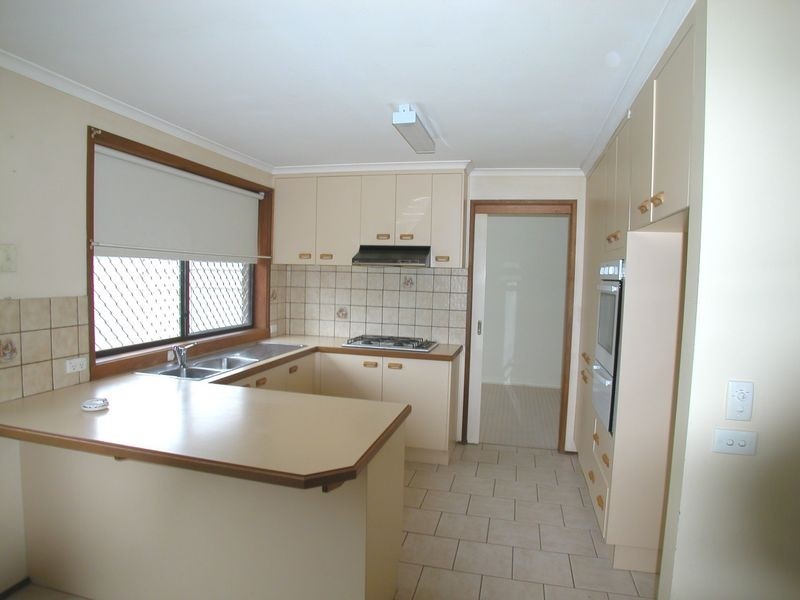 1 St Leger Place, Epping VIC 3076