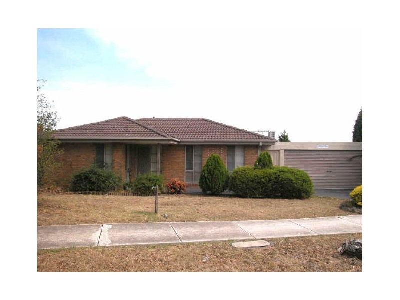 1 Clifford Close, Mill Park VIC 3082