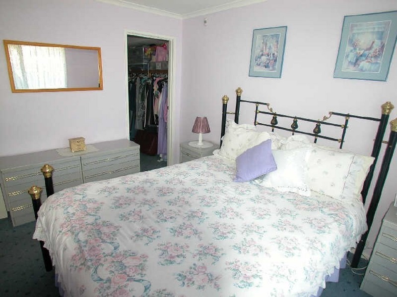 117 Roycroft Avenue, Mill Park VIC 3082