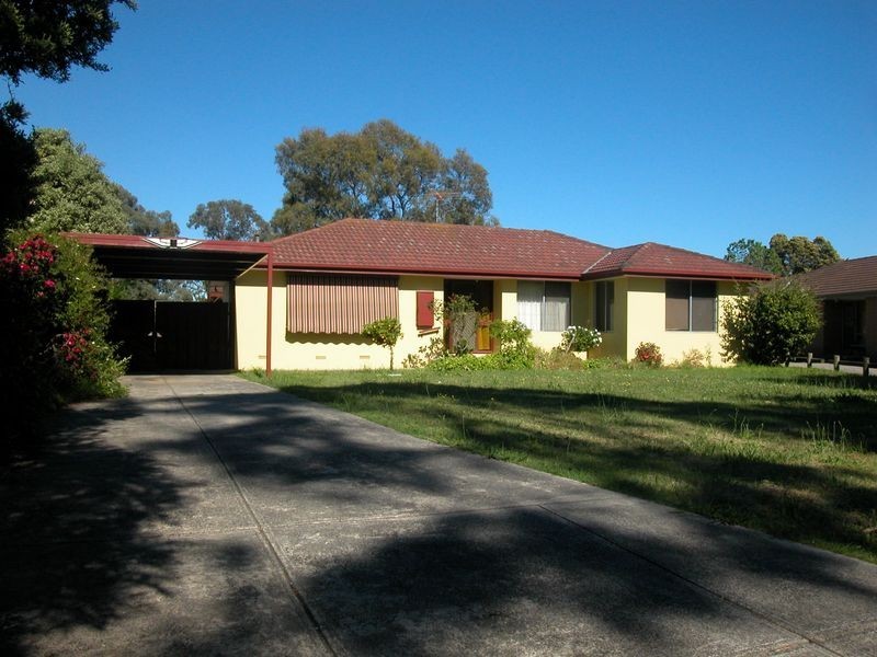 2 Whernside Court, Mill Park VIC 3082