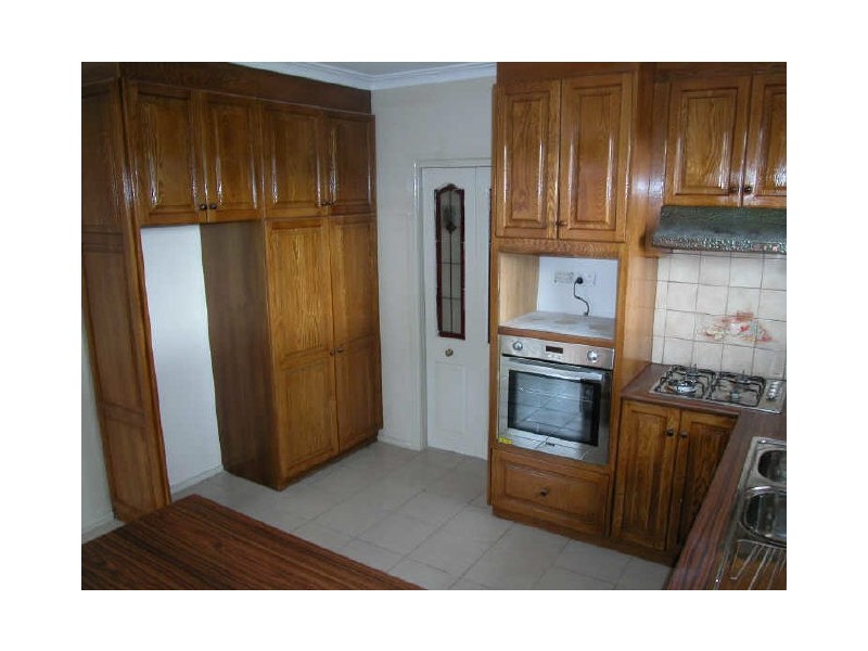 50 Kingsway Drive, Lalor VIC 3075