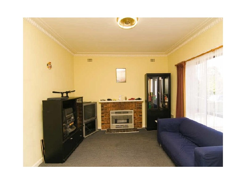 2 Lyking Street, Pascoe Vale VIC 3044