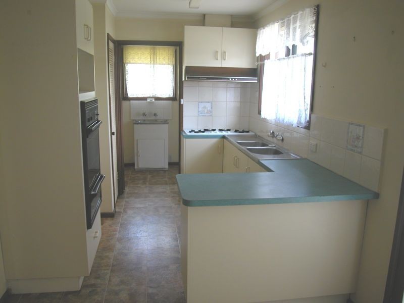 2 Moore Court, Bundoora VIC 3083