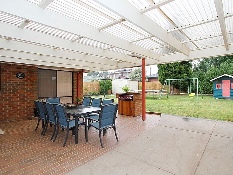 5 Marsden Court, Mill Park VIC 3082