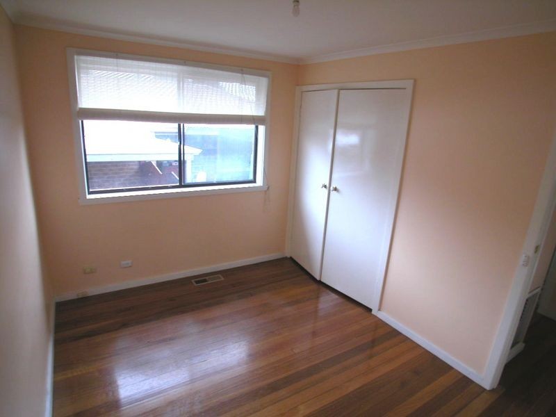 122 Redleap Avenue, Mill Park VIC 3082