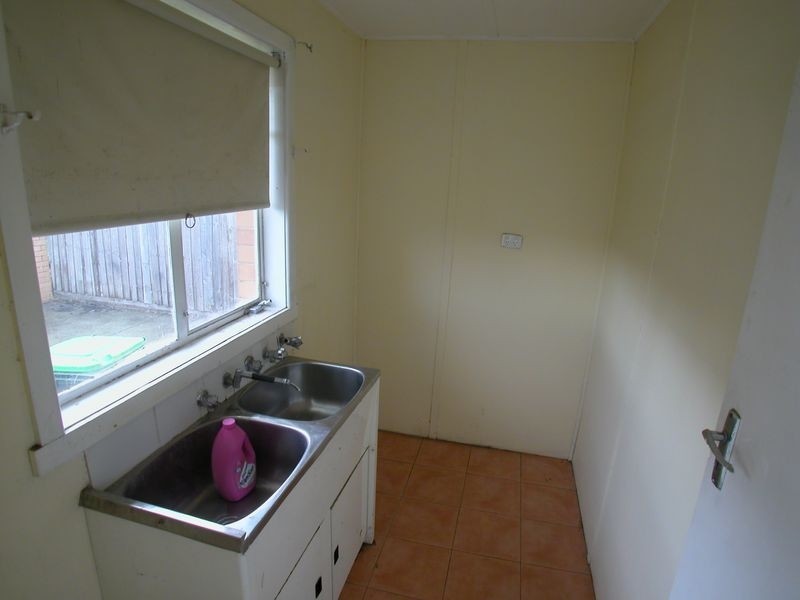 14 Dickens Street, Lalor VIC 3075