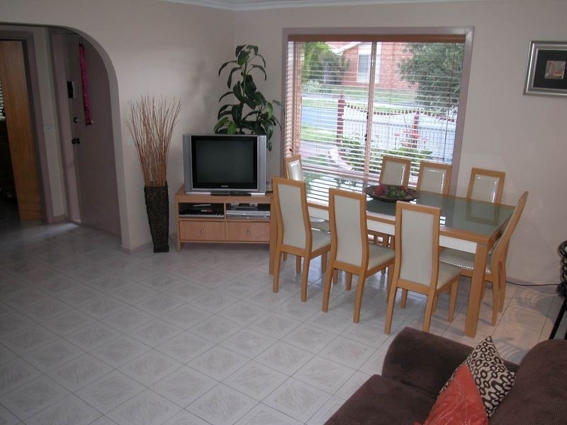 20 Pommell Crescent, Epping VIC 3076