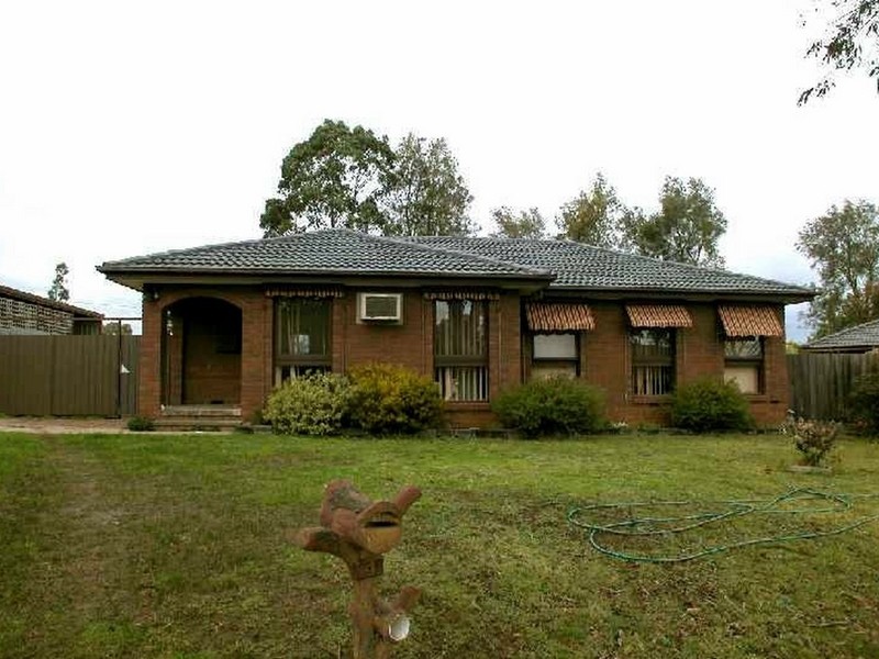 4 Newhaven Court, Mill Park VIC 3082