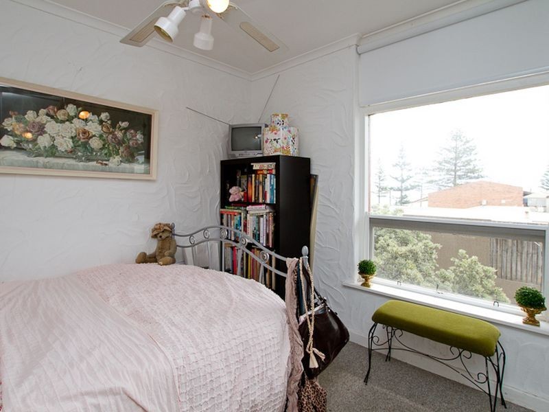 9/3 Broadway, Glenelg South SA 5045