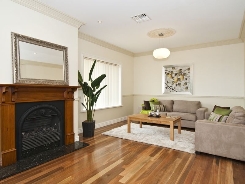 5 Short Street, Marino SA 5049