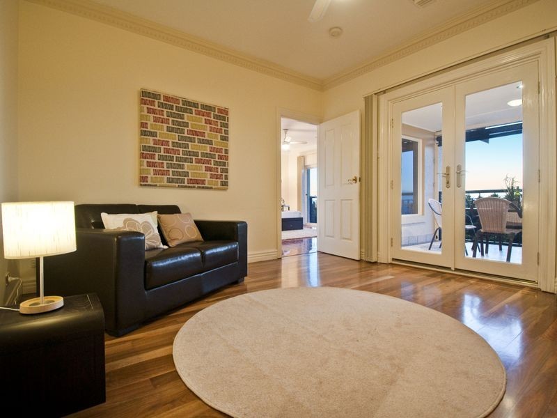 5 Short Street, Marino SA 5049