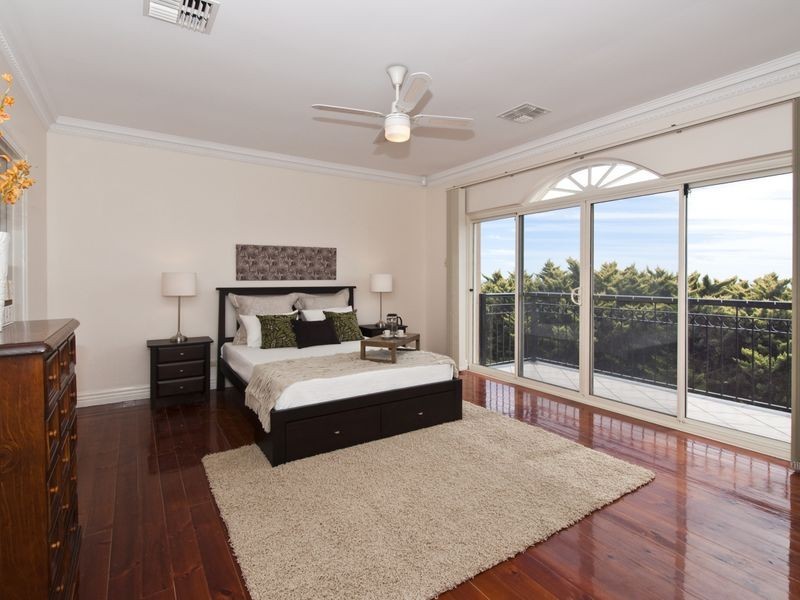 5 Short Street, Marino SA 5049