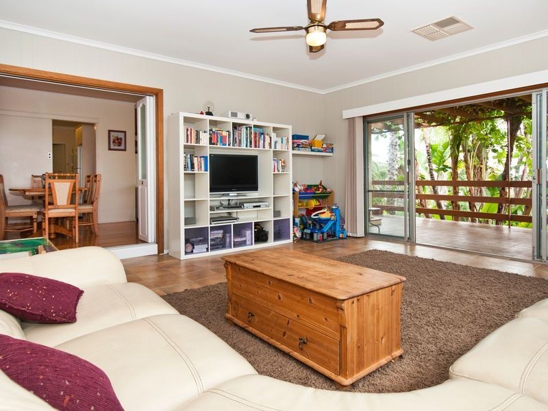 16 Jessie Street, Seacliff Park SA 5049