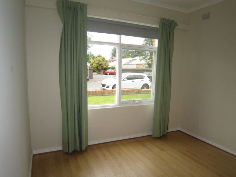 1/6 Byron Street, Glenelg SA 5045