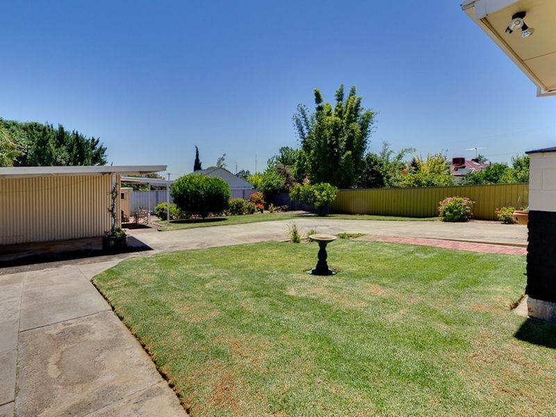 11 Kiana Street, Seaview Downs SA 5049