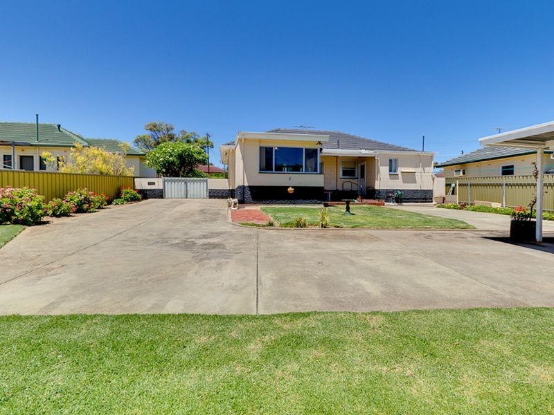 11 Kiana Street, Seaview Downs SA 5049