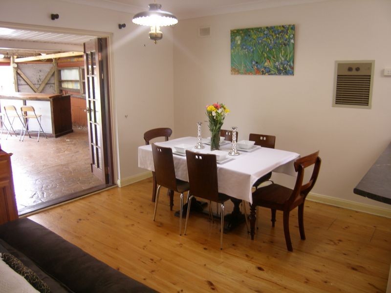 38 Burns Court, Morphett Vale SA 5162