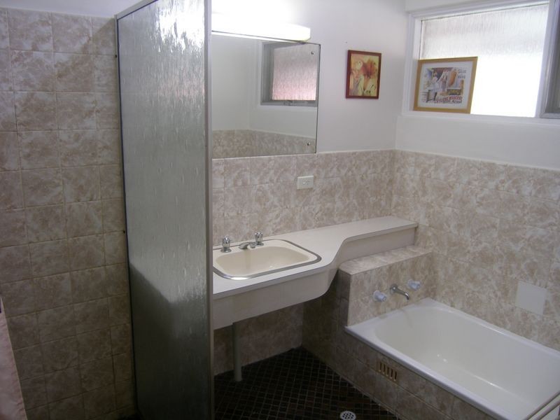 38 Burns Court, Morphett Vale SA 5162