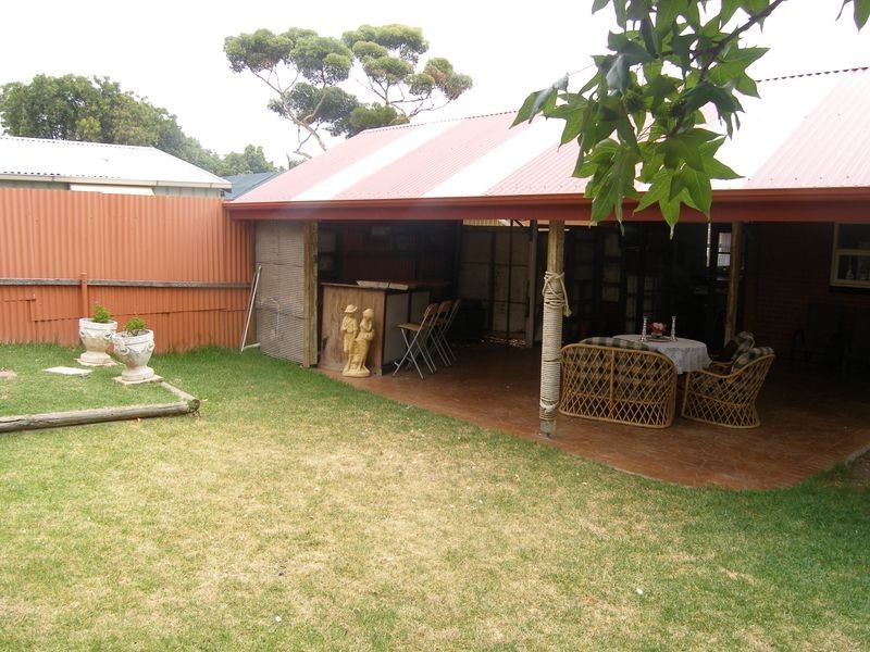 38 Burns Court, Morphett Vale SA 5162