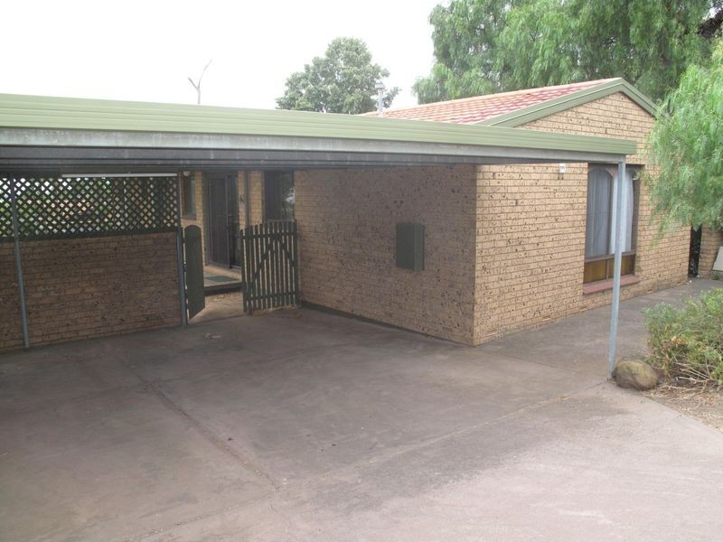 17 Graham Road, Darlington SA 5047