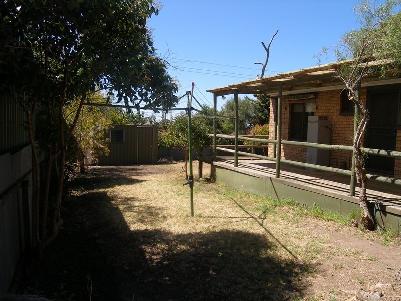 17 Graham Road, Darlington SA 5047