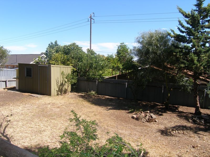 17 Graham Road, Darlington SA 5047