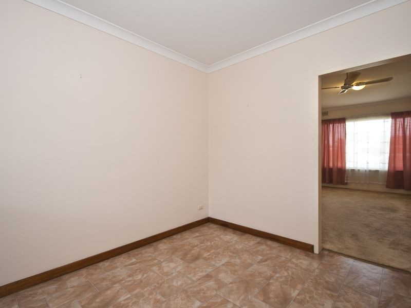 2/44 Kent Ave, Warradale SA 5046