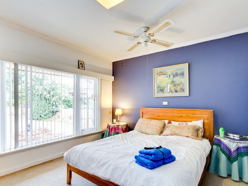 5 Lyall Ave, Panorama SA 5041