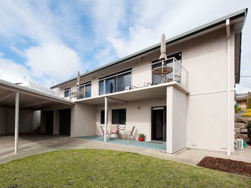 21 Ronald Crescent, Marino SA 5049