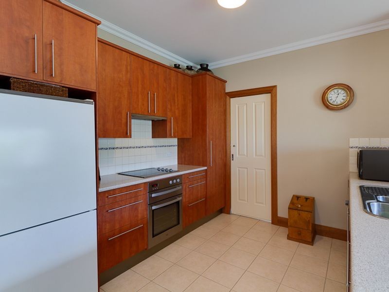14 Kenton Avenue, Oaklands Park SA 5046