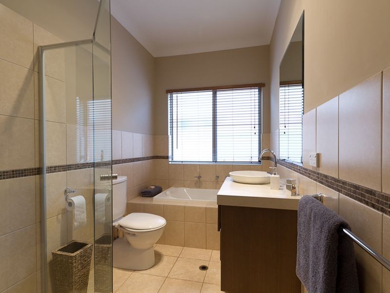 14 Kenton Avenue, Oaklands Park SA 5046