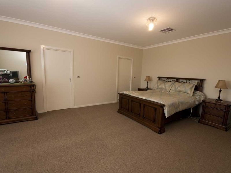 4 Mariner Drive, Sheidow Park SA 5158