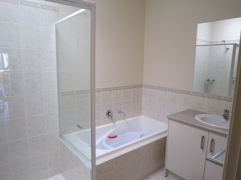 4A Ramsay Ave, Seacombe Gardens SA 5047