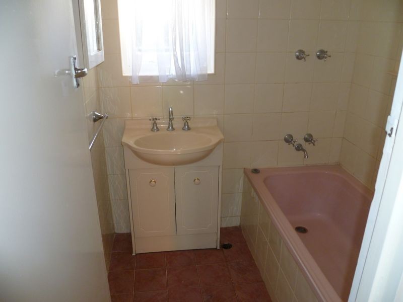 10 Weston Street, West Beach SA 5024