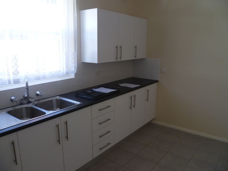 10 Weston Street, West Beach SA 5024