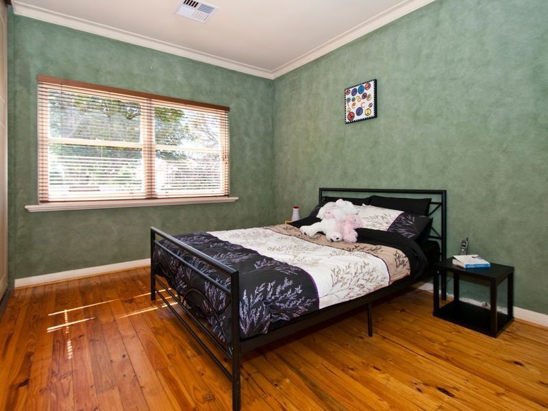 9 Gladstone Road, North Brighton SA 5048