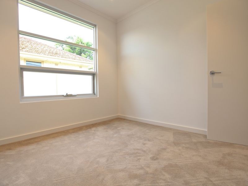 24 Beaumont Street, Clovelly Park SA 5042