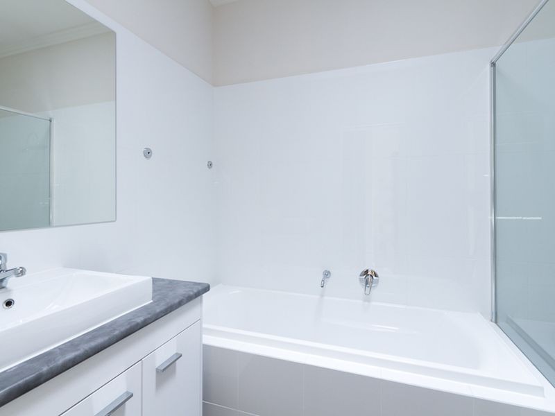 10B Seventh Ave, Ascot Park SA 5043