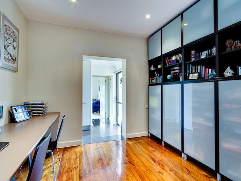 1A Parslow Road, Marion SA 5043