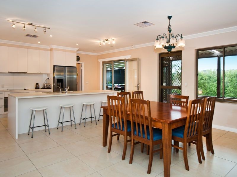 101 Braeside Aveune, Seacombe Heights SA 5047