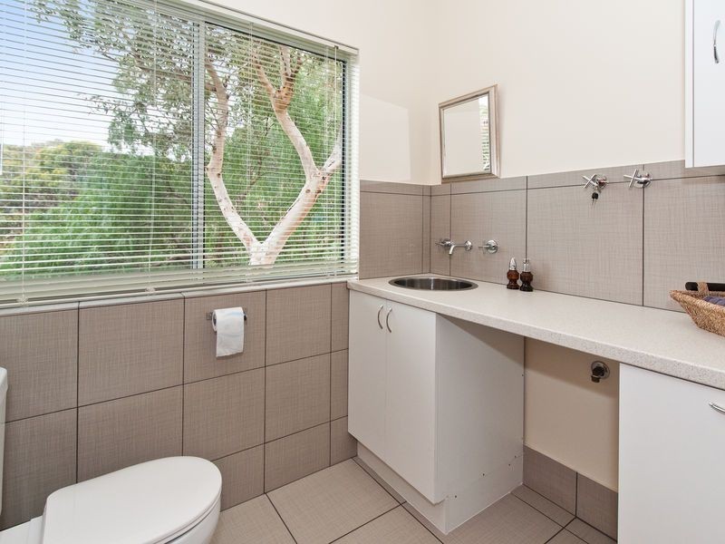 26 Yomara Road, Marino SA 5049