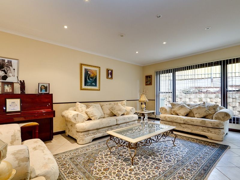 6 Blossom Terrace, Hallett Cove SA 5158