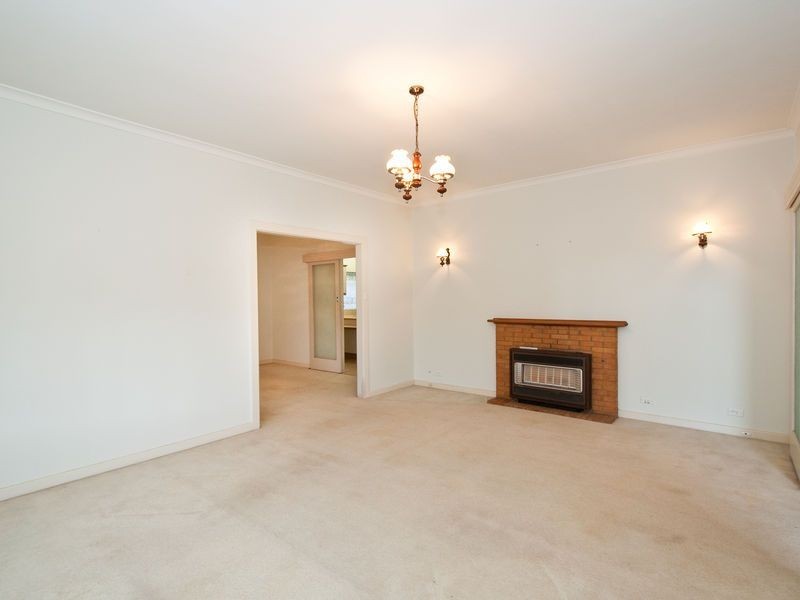 18 Ophir Crescent, Seacliff Park SA 5049