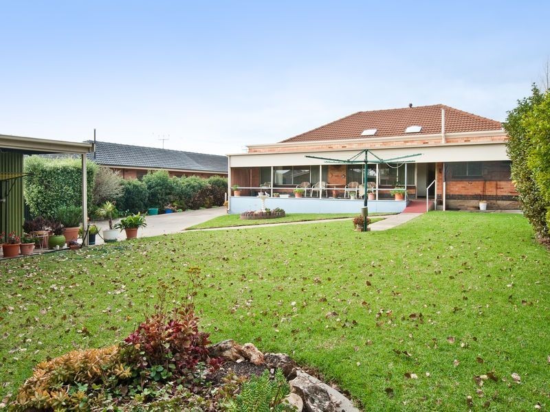 18 Ophir Crescent, Seacliff Park SA 5049