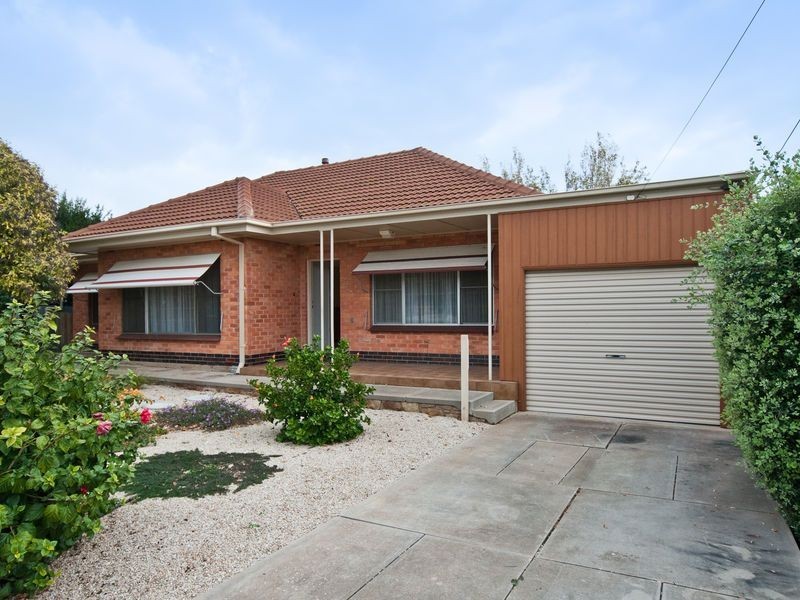 18 Ophir Crescent, Seacliff Park SA 5049