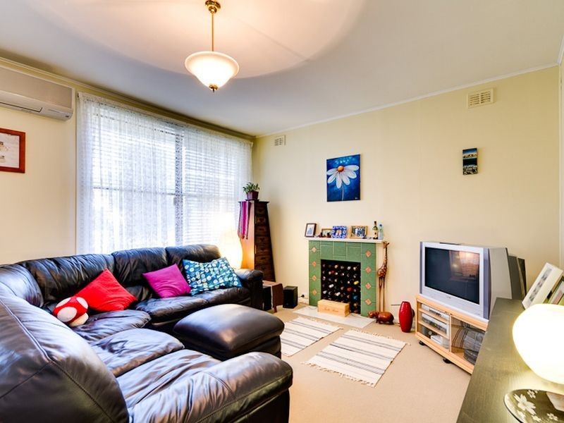 9 Dunedin Street, Dover Gardens SA 5048